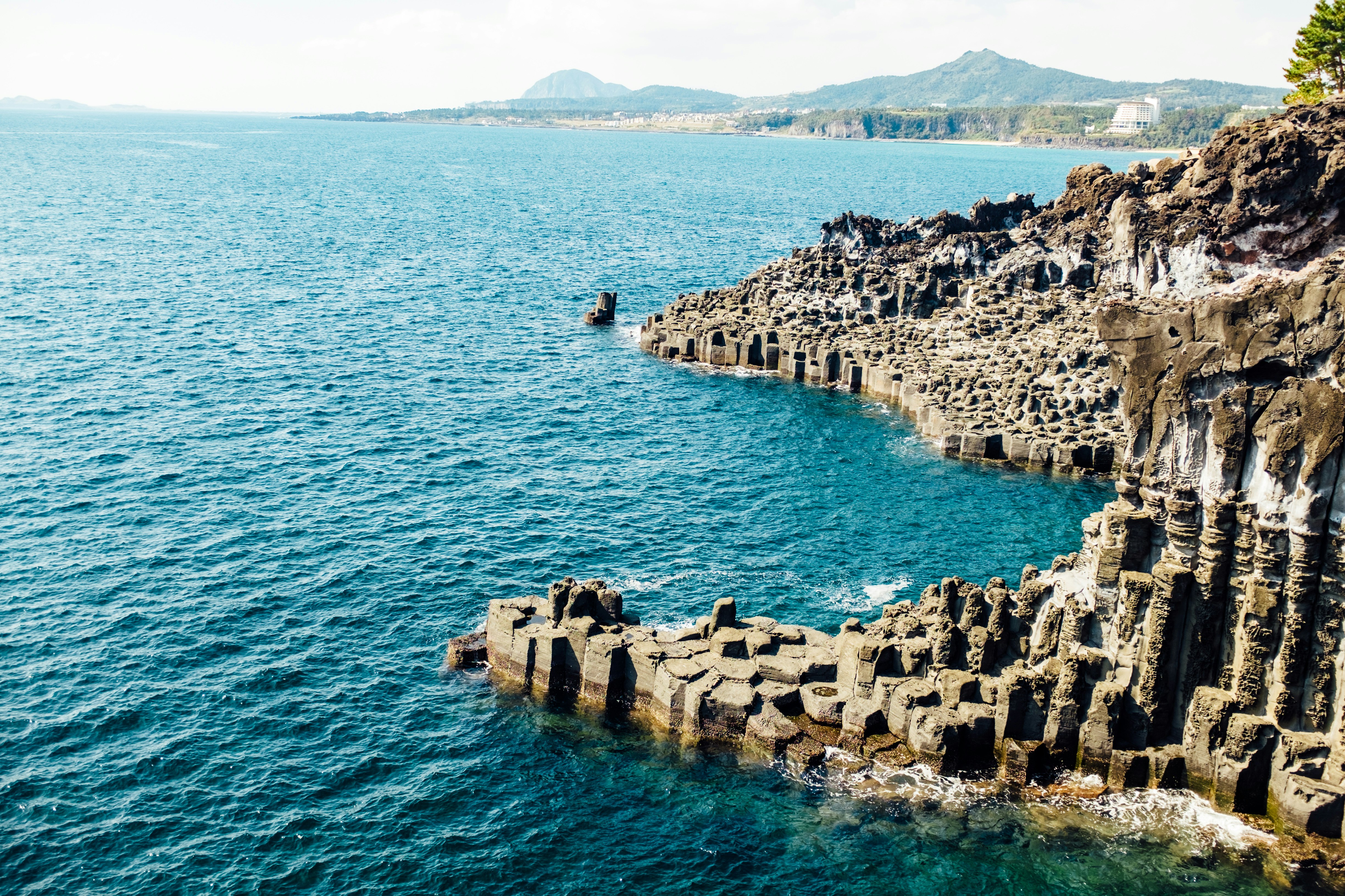 sea cliff during daytime